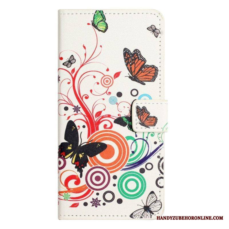 Kotelot iPhone 15 Plus Kauniita Perhosia