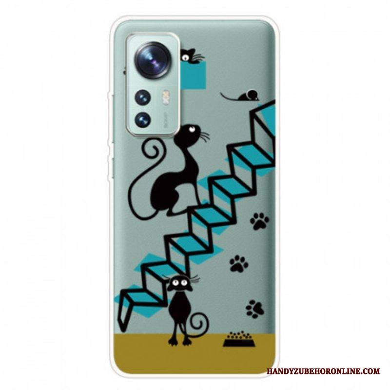 Case Xiaomi 12 Pro Kissat Portaissa